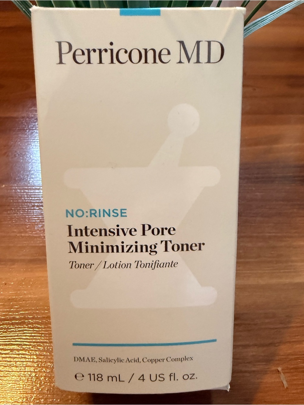 Perricone MD Intensive Pore Minimizing Toner - Cream with Teal Accents